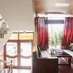 Oyo Rooms Raja Park